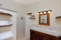 Sunrise #26 Best Priced 2BR -Ideal Location - Views - Ferienwohnung Tamarindo