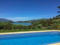 Twin Gullies - B&B