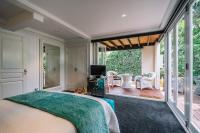 Queen Room with Balcony