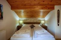 Quadruple Room with Shared Kitchen and Balcony