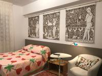 Ampia Camera Matrimoniale/Doppia con Letti Singoli