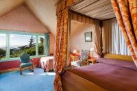 Larnach Lodge & Stable Stay