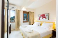 Three-Bedroom Villa - Split Level