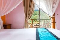 Mountain View Deluxe Double Room with Bathtub