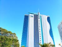 Low FloorModern Building, Pools Direct Oceanfront - B&B