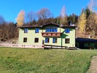 Family Room with Private External Bathroom