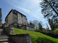 Kolorowy Apartament Sun Seasons 24 w Szklarskiej Porębie by Noclegi Renters - Chambres d'hôtes Szklarska Poręba