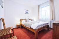 Habitación con cama extragrande y ducha a ras de suelo - Adaptada para personas con movilidad reducida