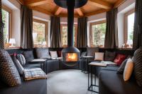 B&B Wagrain - Designferienhaus Luxus Bergchalet XXL Ski In-Out Snow Space Wagrain Flachau - Bed and Breakfast Wagrain