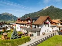 B&B Ehrwald - Appartementhotel Zugspitzhof - Bed and Breakfast Ehrwald