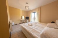 Camera Matrimoniale con Vista Montagna