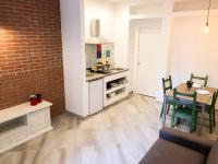 Alice in Wonderland - B&B Napoli