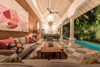 Central 3 Bedroom Villa close to Seminyak Beach - Ferienwohnung