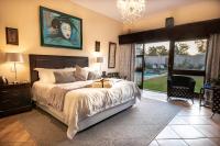 Kamer met Kingsize Bed en Uitzicht op de Tuin
