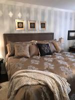 King Studio with Sofa Bed