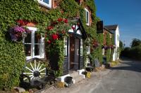 B&B Denbigh - The Golden Lion Inn - Bed and Breakfast Denbigh