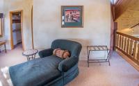 Deluxe King Suite - Loft