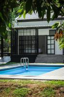 Ban Rub Lom Pool Villa 3 difference villas - B&B Rayong