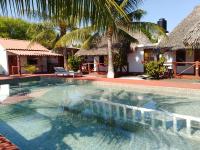 B&B Monterrico - Bungalows Familiares - Bed and Breakfast Monterrico