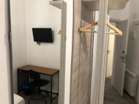 Economy Single Room with Shared Bathroom