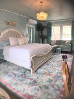 Suite mit Kingsize-Bett mit Whirlpool