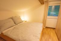 Apartamento con balcón