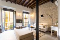 B&B Seville - Oak & Sandstone Studio - Space Maison Apartments - Bed and Breakfast Seville