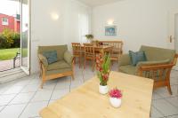 Apartment Arielle mit Terrasse - B&B Seebad Zempin