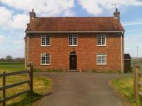 Plumpton House - B&B