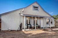 Elk Rock Beach Cottage - B&B Elk