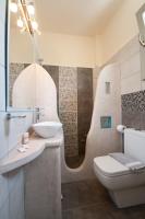 Tweepersoonskamer met 1 of 2 Bedden en Gedeeltelijk Uitzicht op Zee