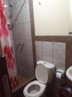 Driepersoonskamer met Eigen Badkamer