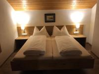 Quadruple Room with Bathroom