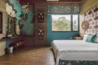 Triple Room with Bath