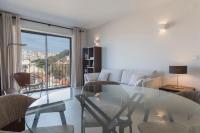 Modern Apartment with View near Castelo de São Jorge