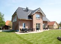 "Sonnenliebe" Ferienhaus - Bed and Breakfast Groß Schwansee