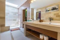 Habitación Doble con vistas a la piscina