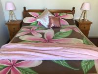 Bull Ray Beach House - B&B