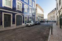 FLH Chiado Bright Apartment - B&B Lisbona