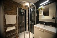 Tweepersoonskamer met Uitzicht op het Zwembad