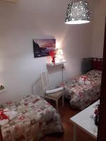 Twin Room with Private Bathroom
