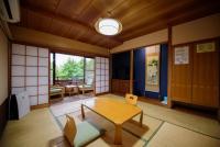 Chambre Standard de Style Japonais avec Salle de Bains Commune - Deuxième Étage