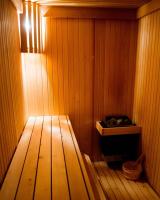 Apartment with Mountain View