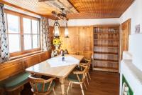 Chalet Appartement Alpenherz - B&B Saalbach