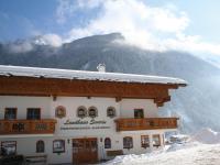 B&B Neustift im Stubaital - Landhaus Severin - Bed and Breakfast Neustift im Stubaital