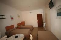 Camera Tripla con Bagno in Comune