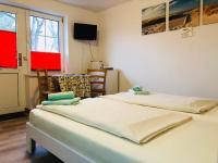 Camera Budget Doppia con Letti Singoli