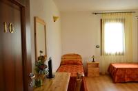 Zweibettzimmer