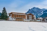 Dependance Hotel Mareo Dolomites - Bed and Breakfast San Vigilio