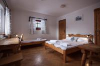 Triple Room with Mountain View